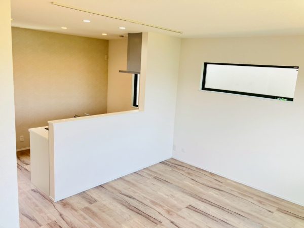 画像：新築一戸建　第３期関原1棟