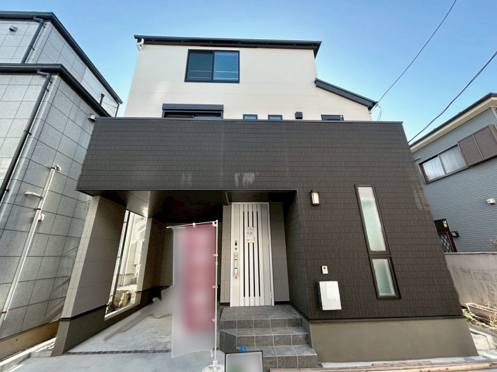 画像:完成しました!ツートーンのモダンなデザイン