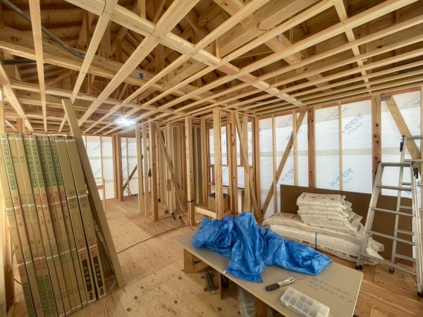 画像：更地から「住まい」へ。建築現場を訪れるたびに感じる、この仕事ならではの面白さ